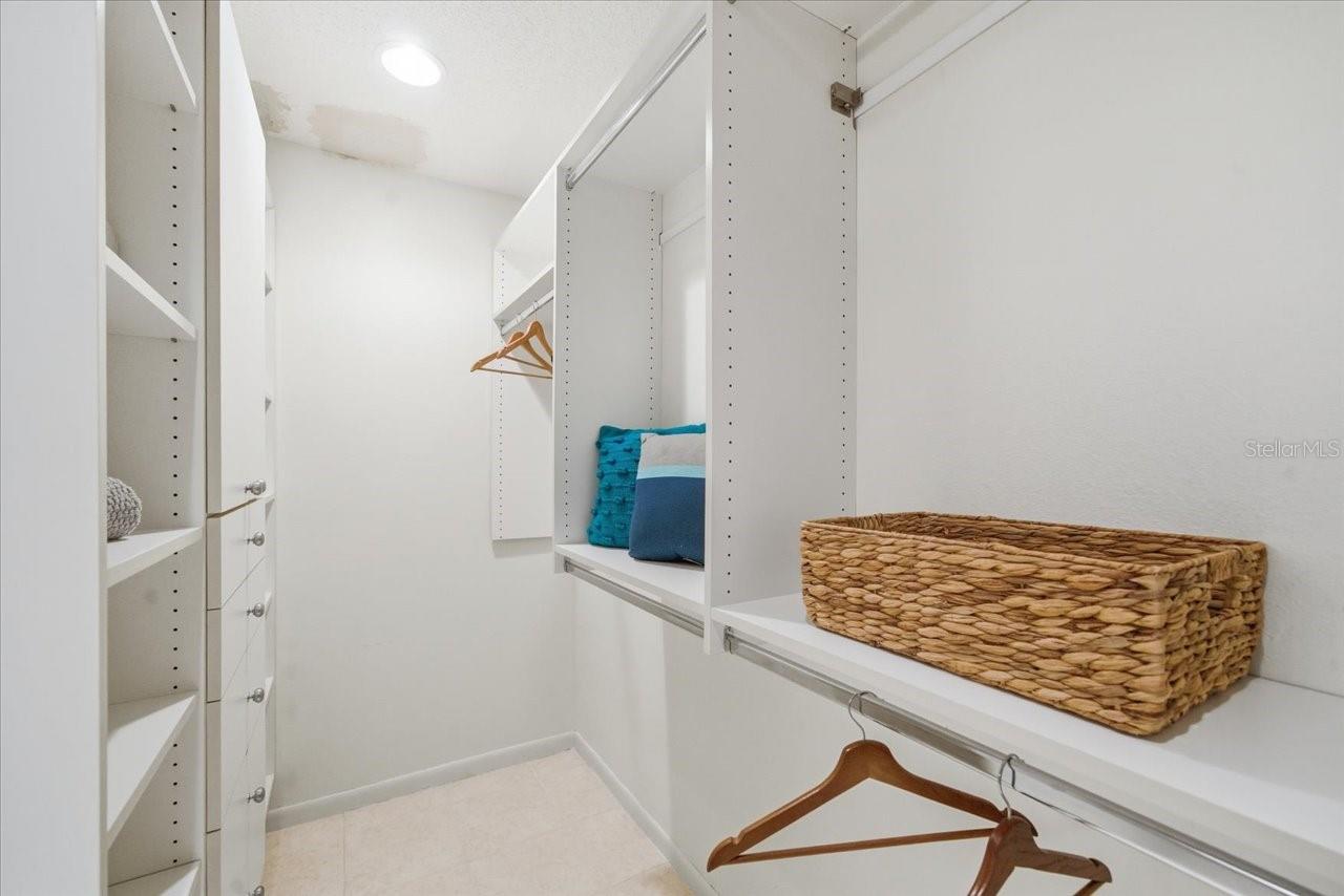 4230 GLEN HAVEN LN #4230