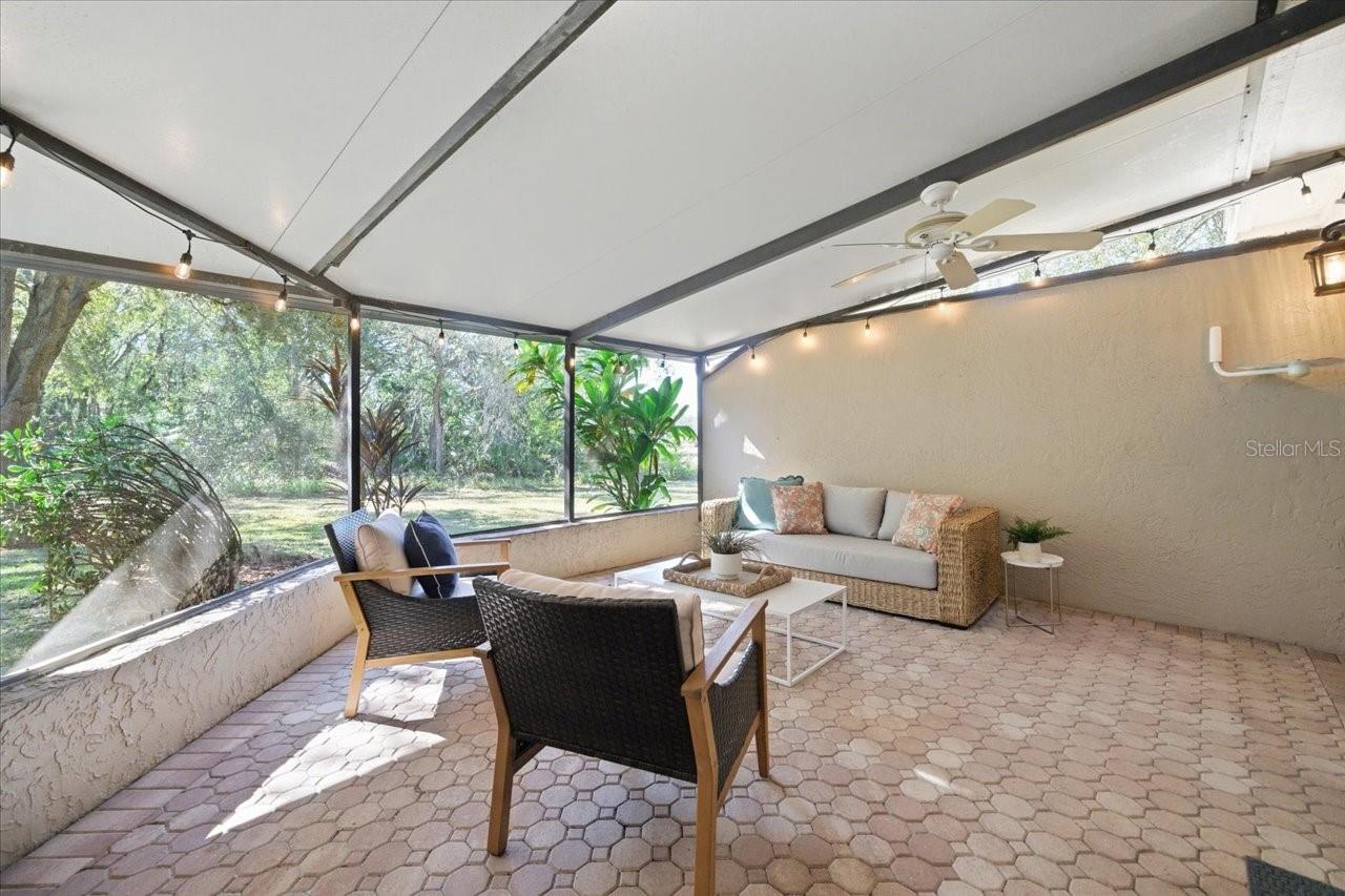 4230 GLEN HAVEN LN #4230