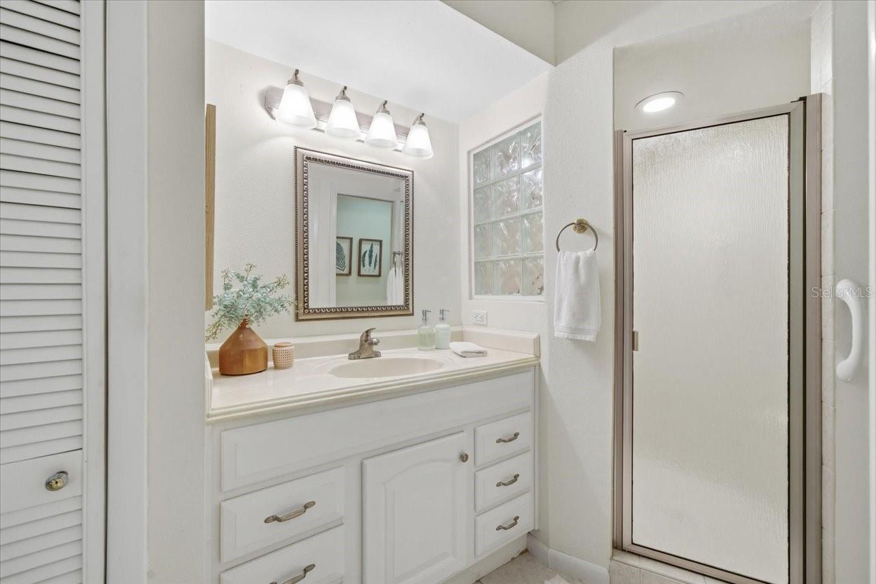 4230 GLEN HAVEN LN #4230