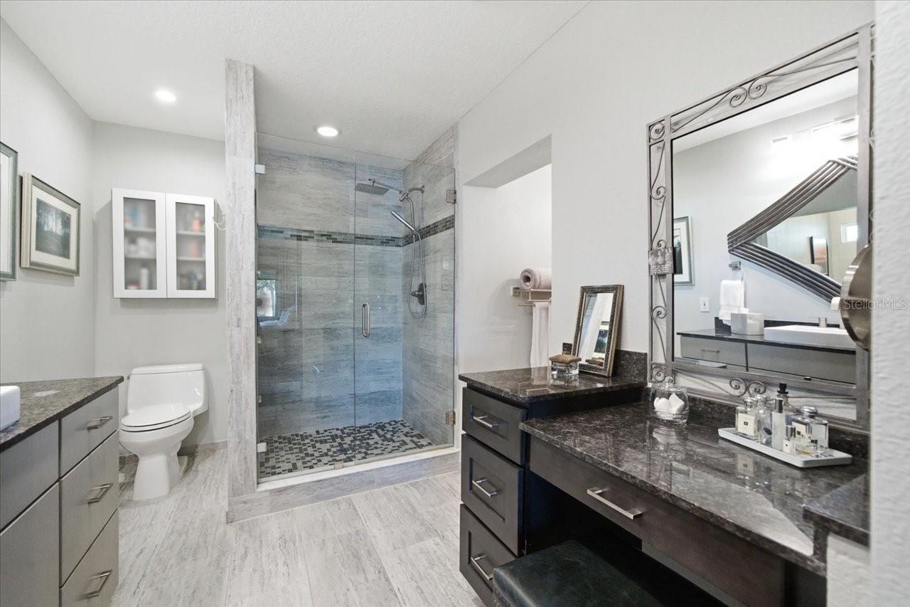 10705 CARROLLWOOD DR