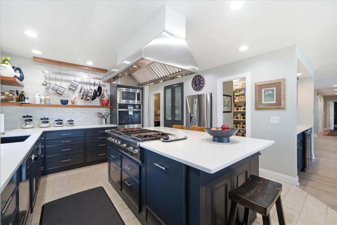 10705 CARROLLWOOD DR