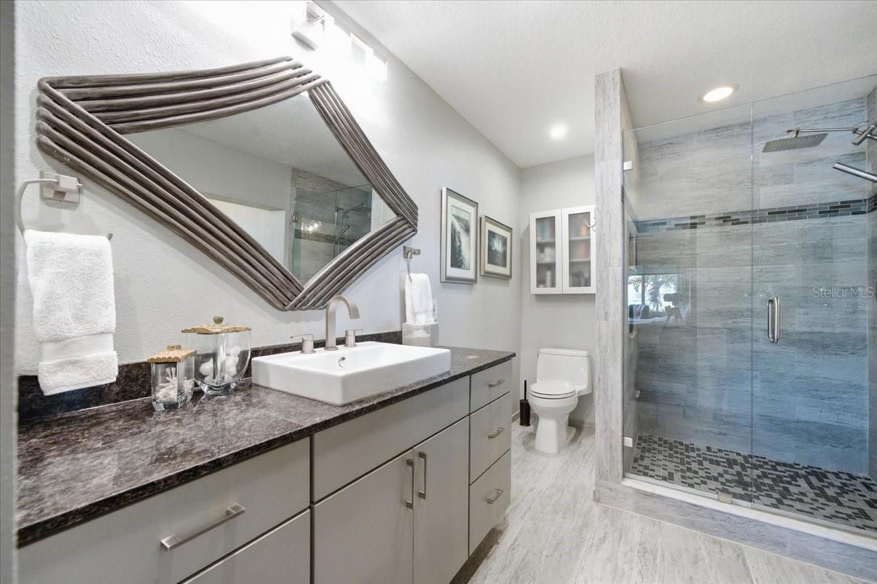 10705 CARROLLWOOD DR