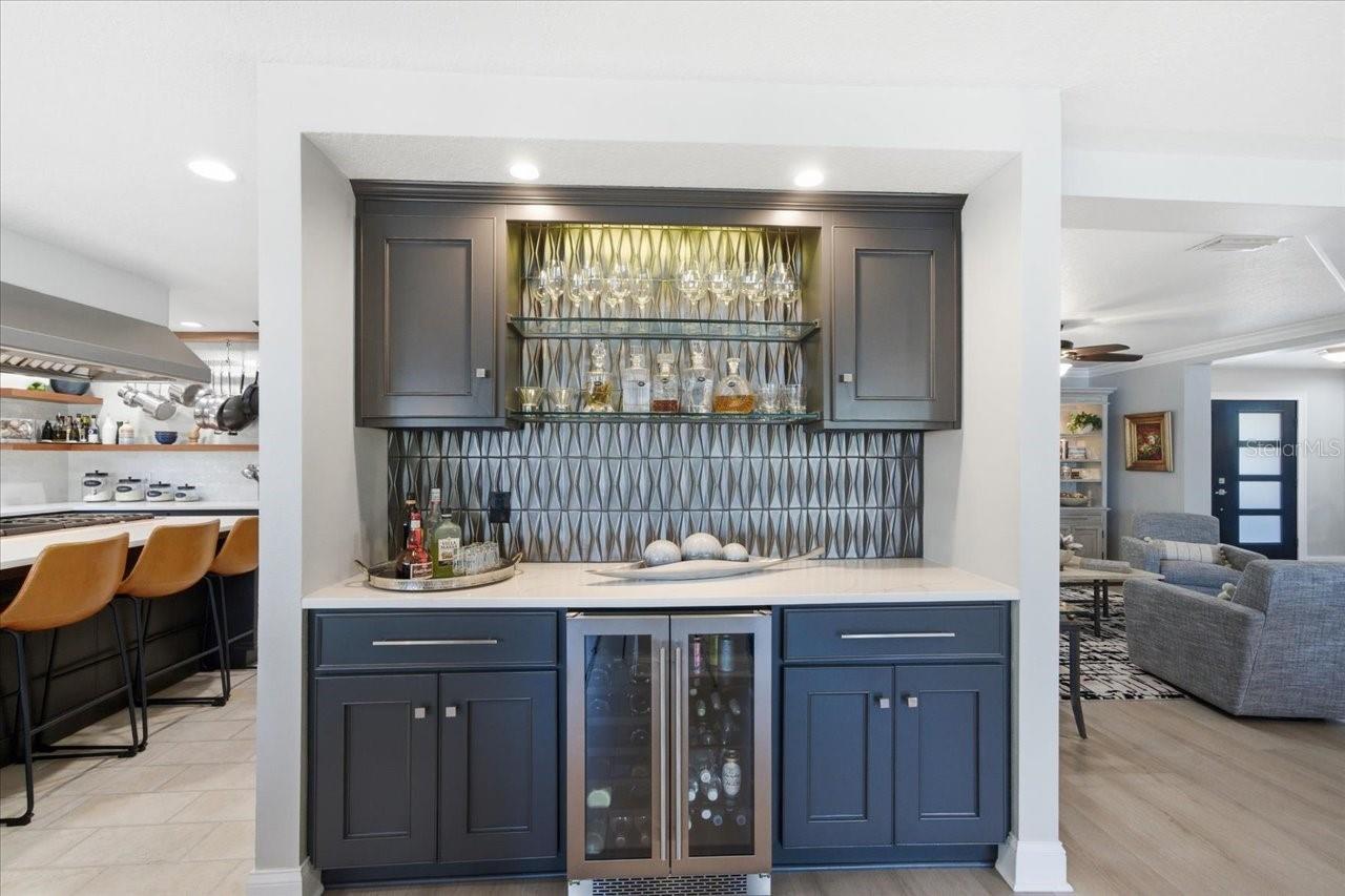 10705 CARROLLWOOD DR