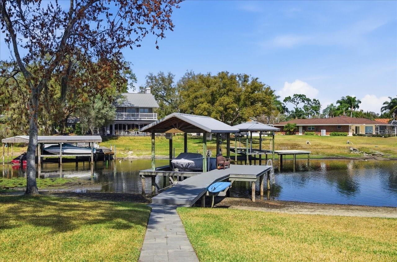 10705 CARROLLWOOD DR