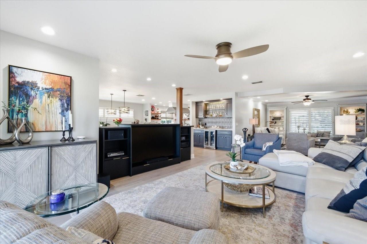 10705 CARROLLWOOD DR