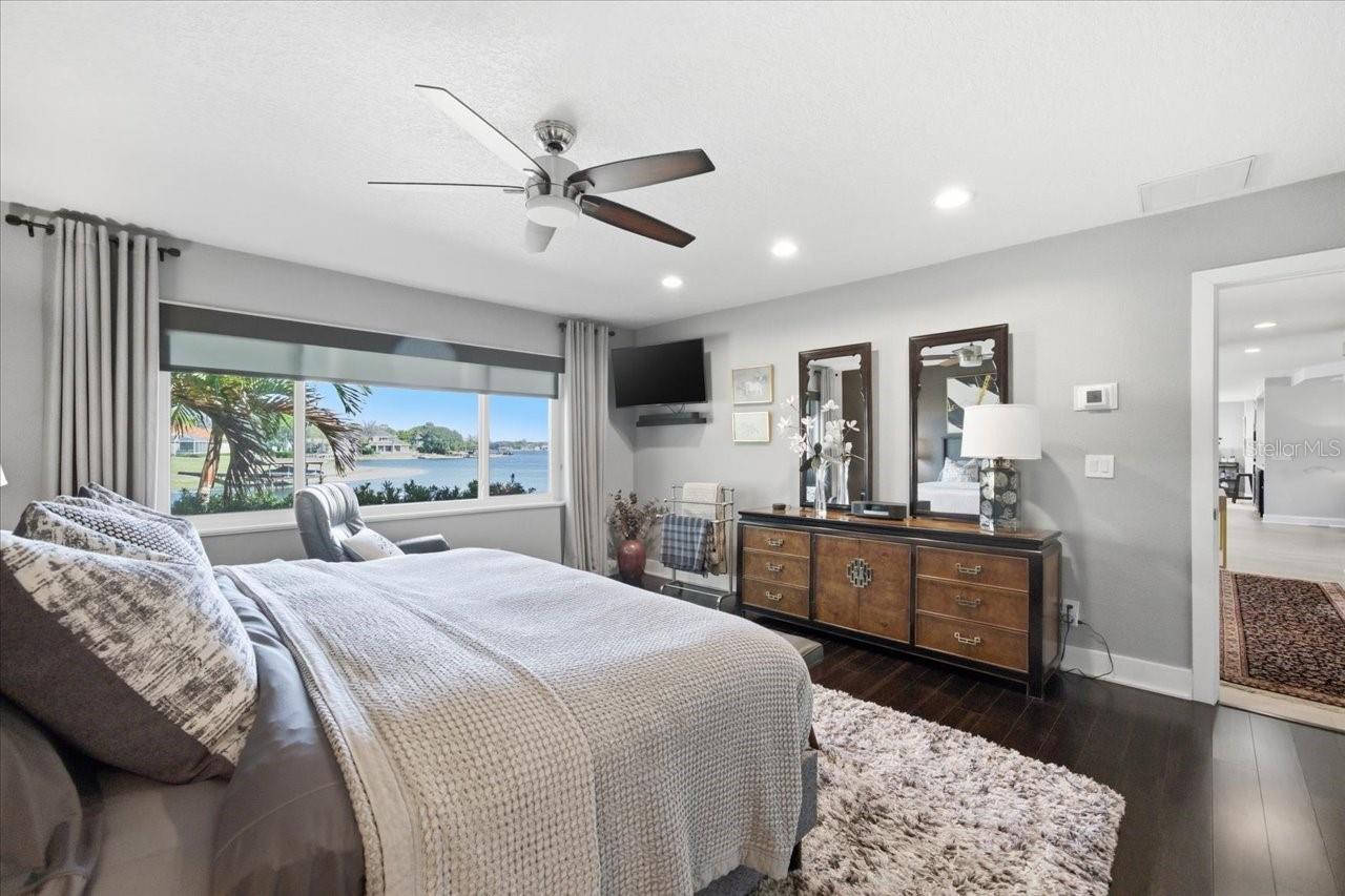 10705 CARROLLWOOD DR