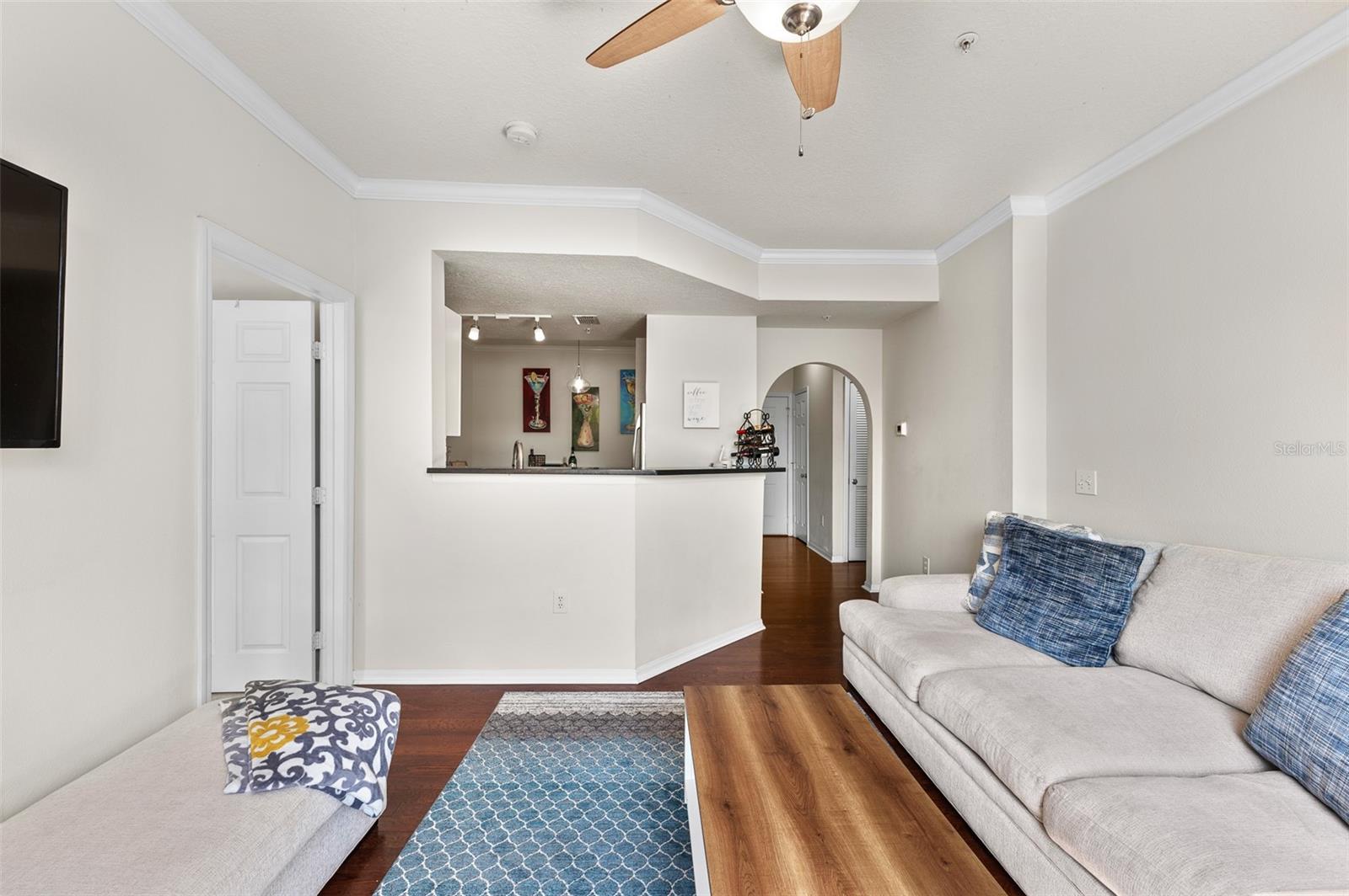 501 KNIGHTS RUN AVE #1215