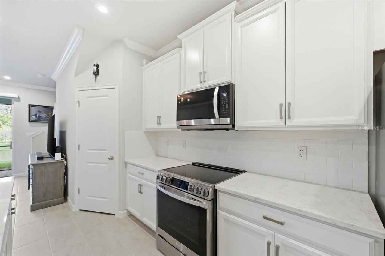 8327 WILDFLOWER GLEN AVE