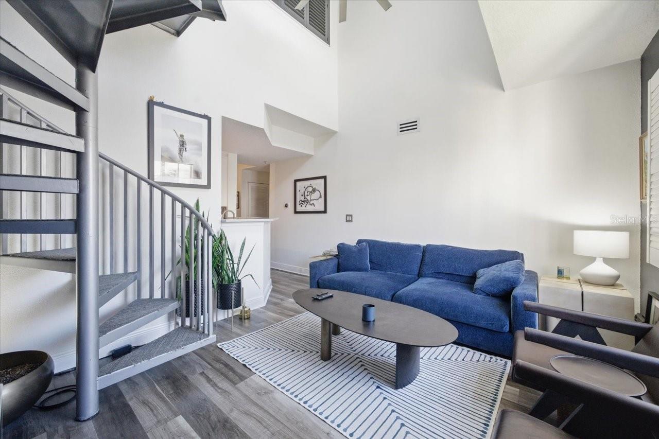 501 KNIGHTS RUN AVE #1320