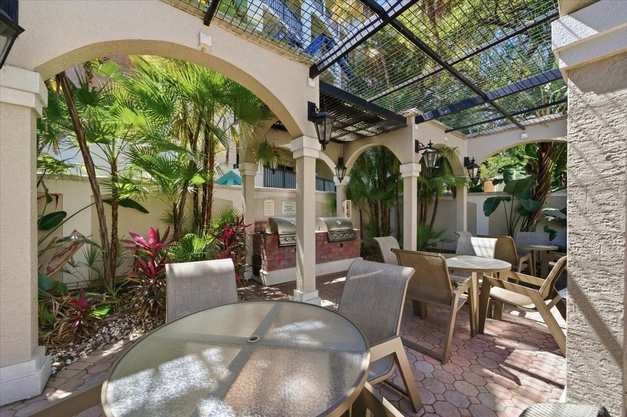 501 KNIGHTS RUN AVE #1320