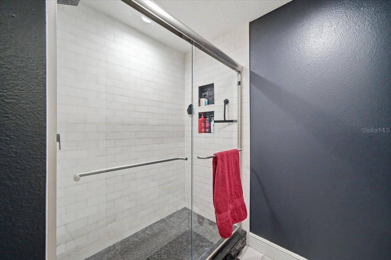 501 KNIGHTS RUN AVE #1320