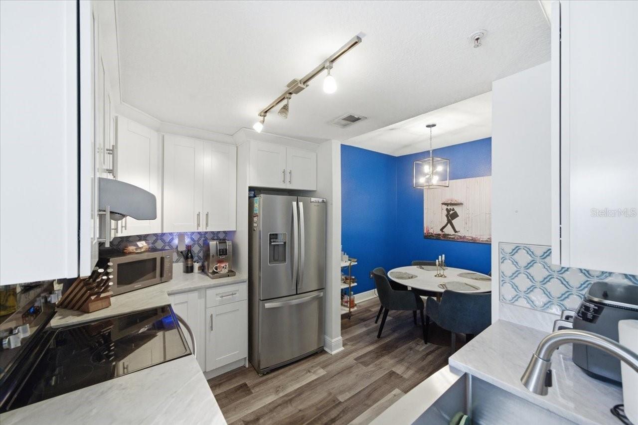 501 KNIGHTS RUN AVE #1320