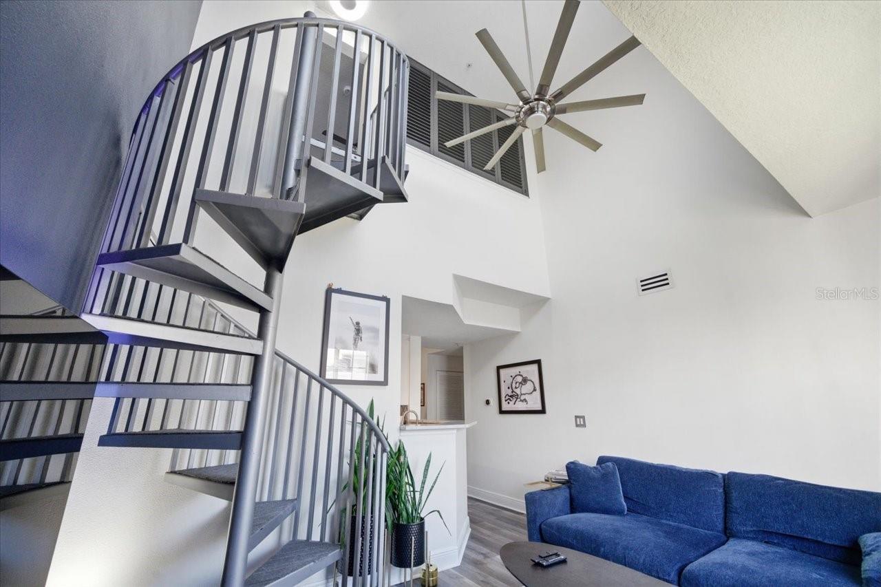 501 KNIGHTS RUN AVE #1320