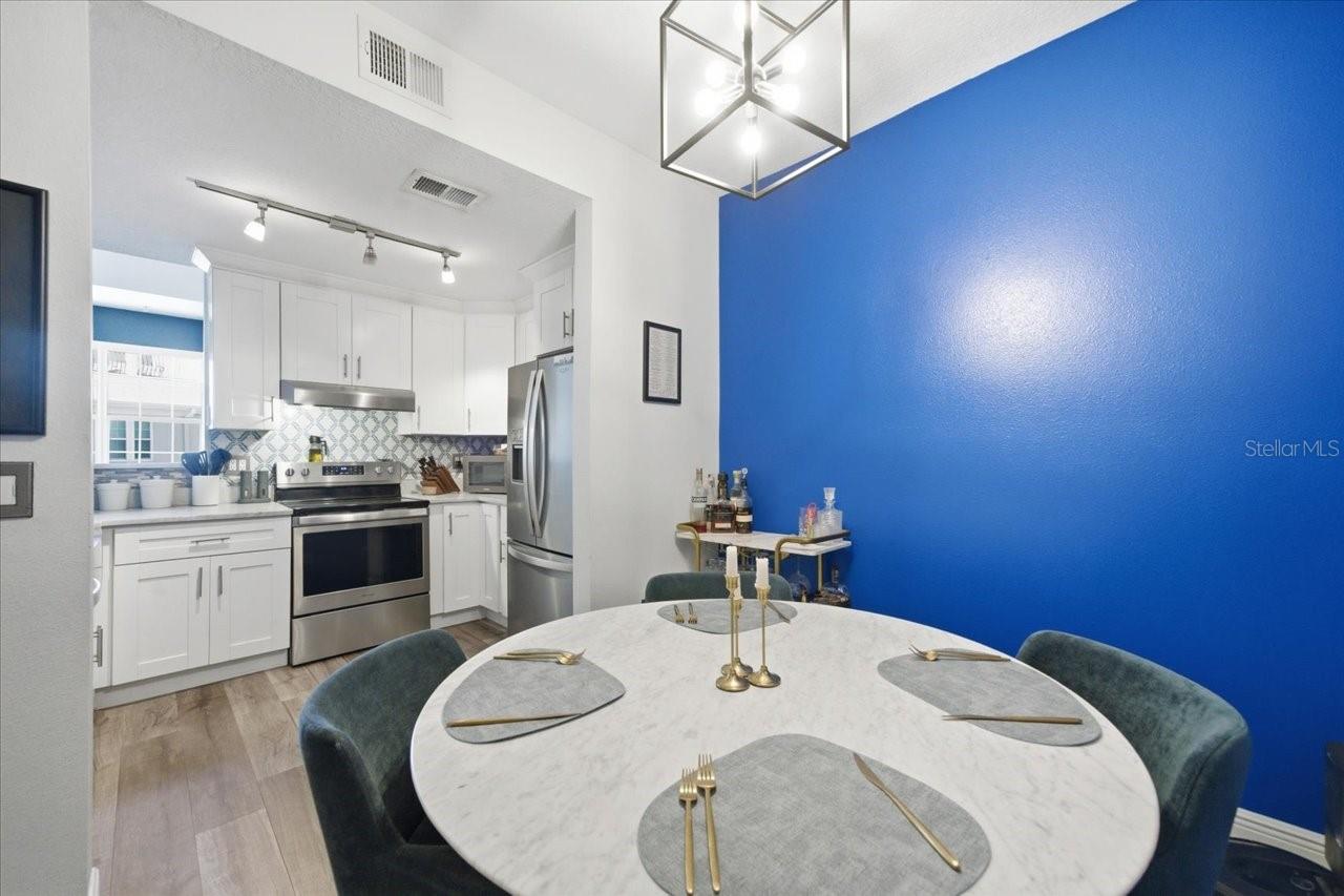 501 KNIGHTS RUN AVE #1320