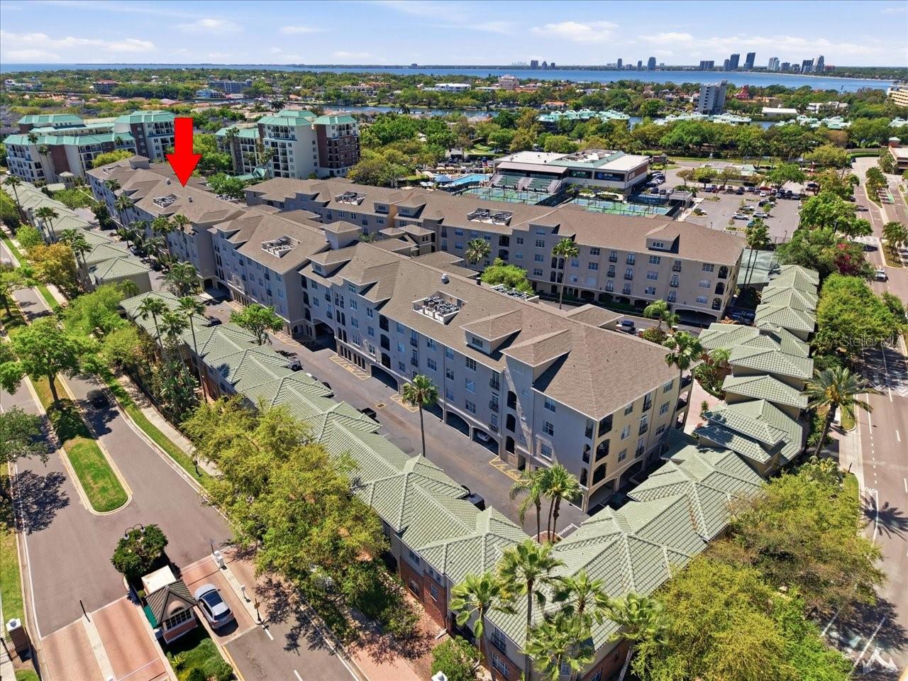 501 KNIGHTS RUN AVE #1320