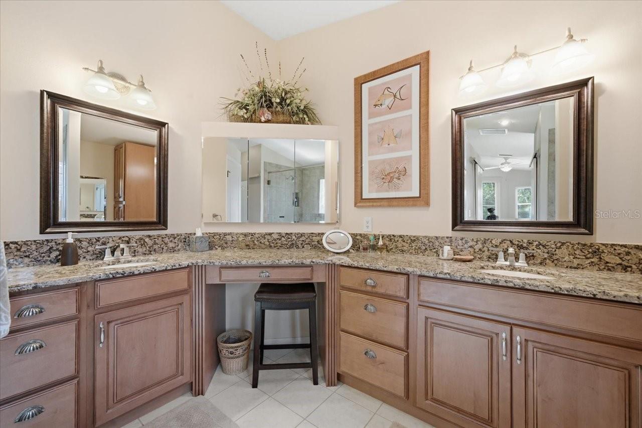 15212 ARBOR HOLLOW DR