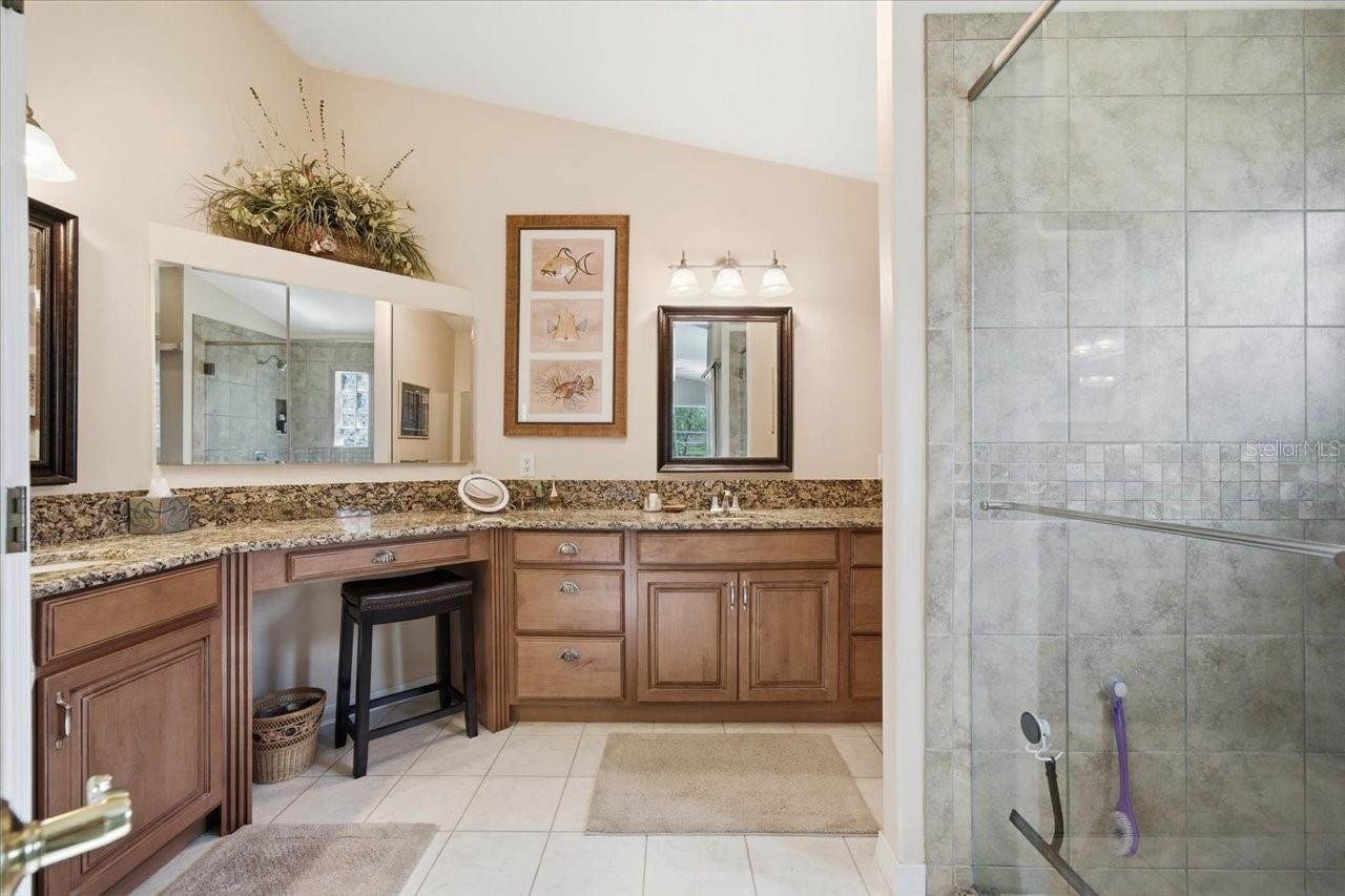 15212 ARBOR HOLLOW DR