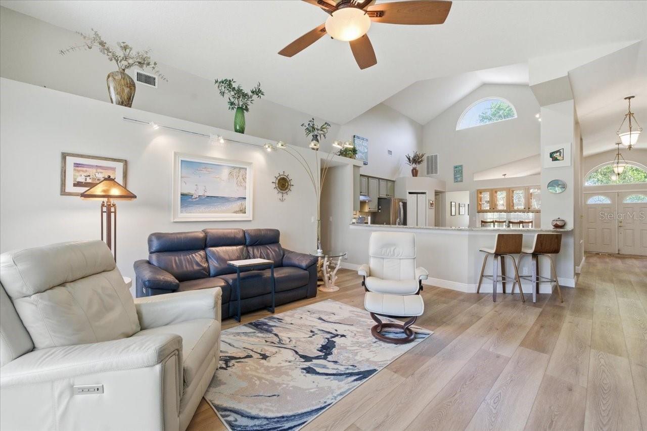 15212 ARBOR HOLLOW DR