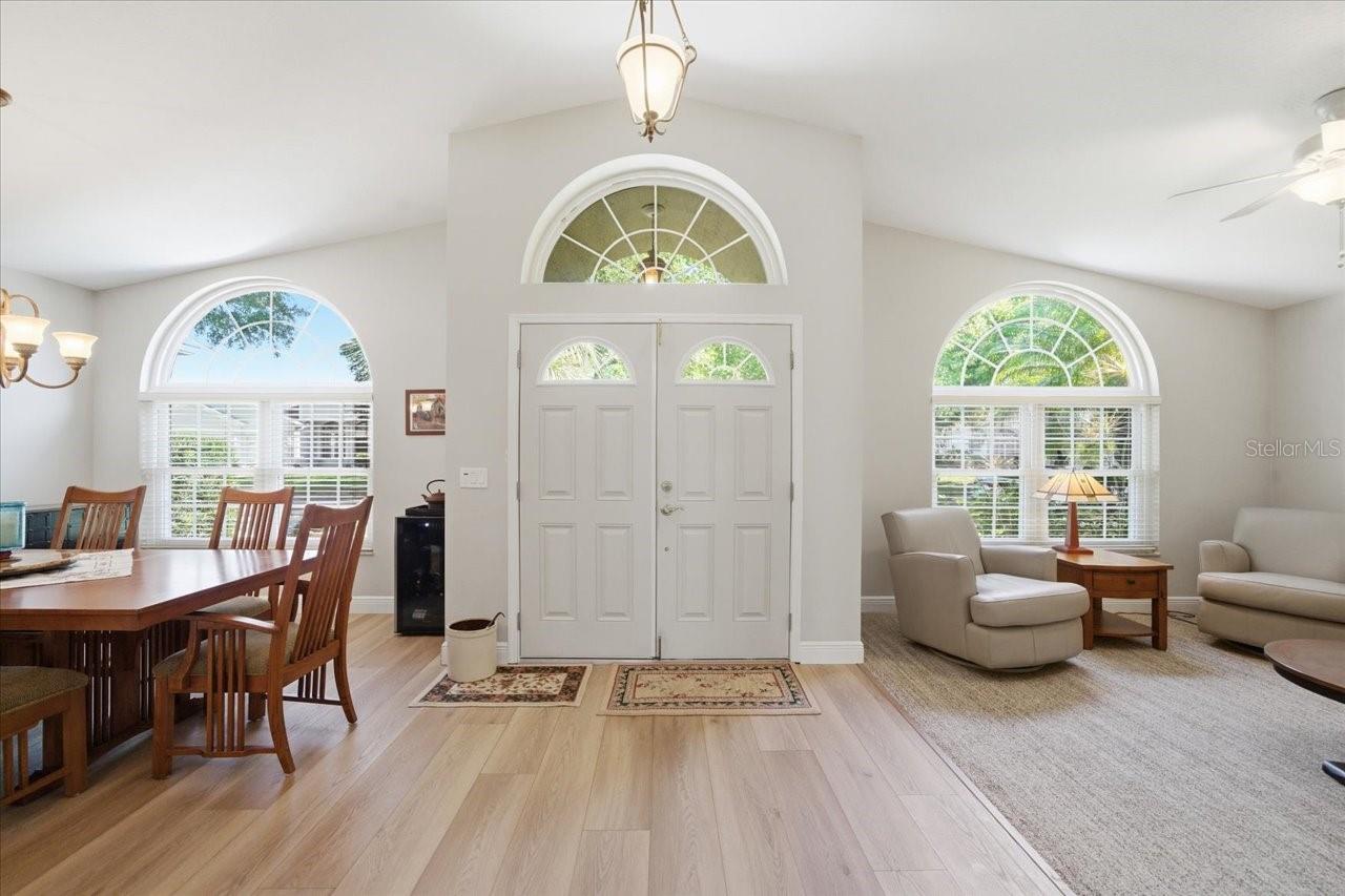 15212 ARBOR HOLLOW DR