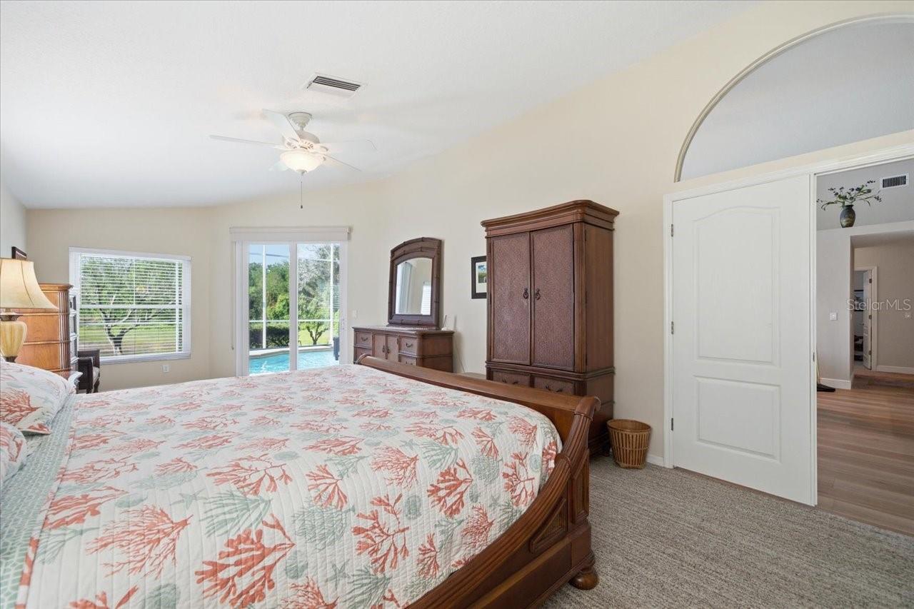 15212 ARBOR HOLLOW DR