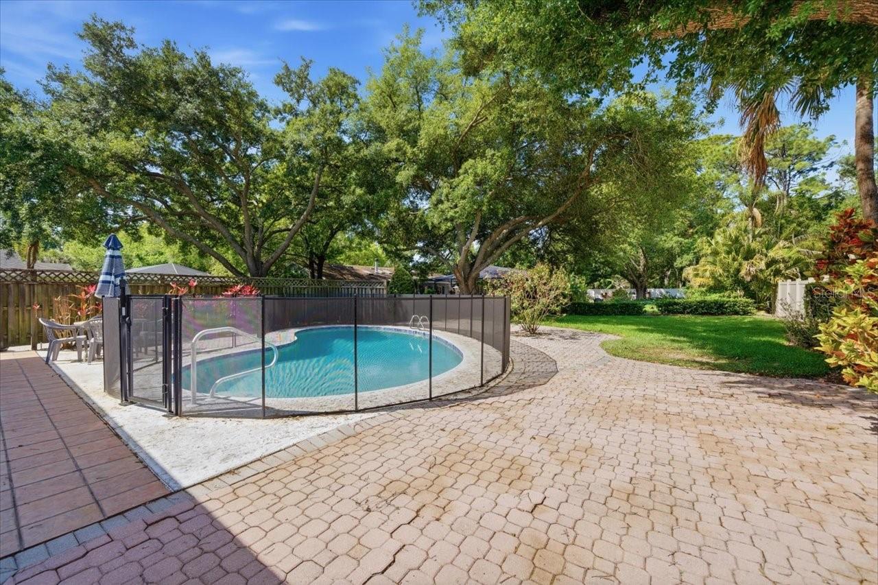 13305 GOLF CREST CIR