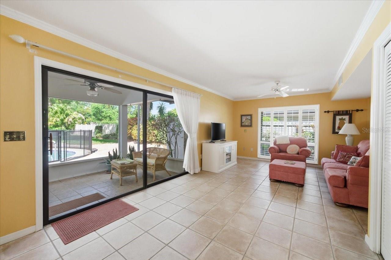 13305 GOLF CREST CIR