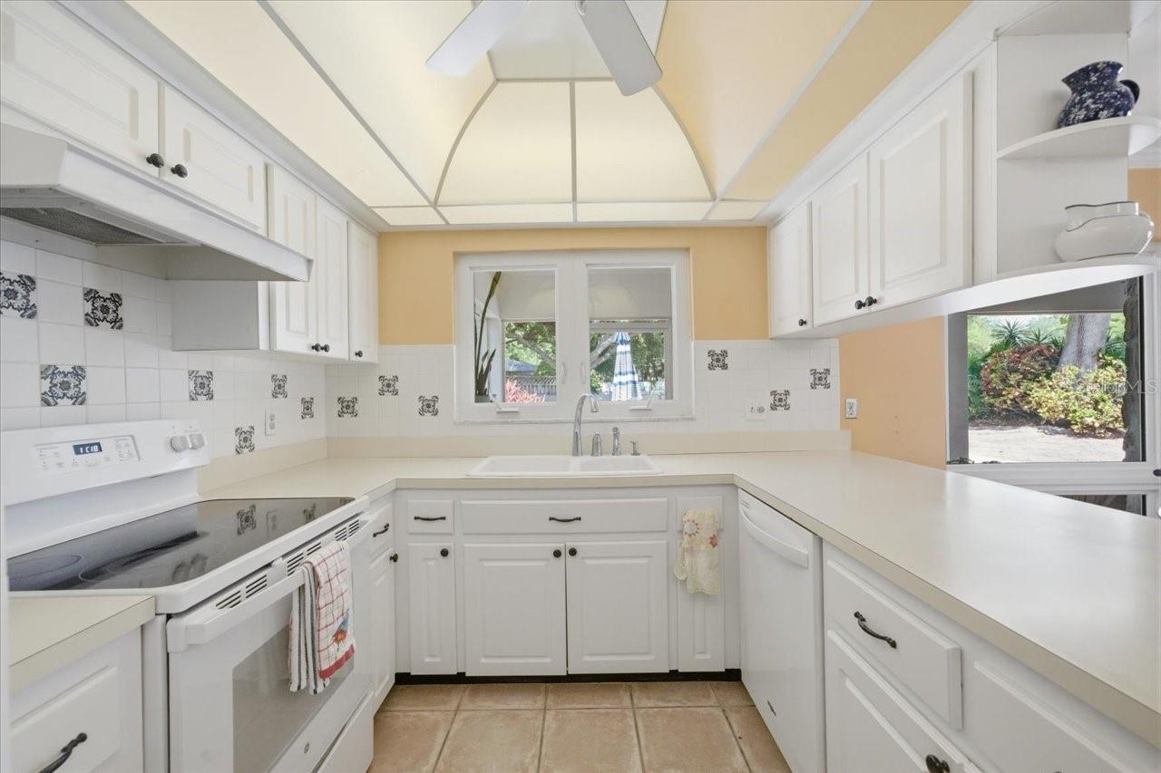 13305 GOLF CREST CIR