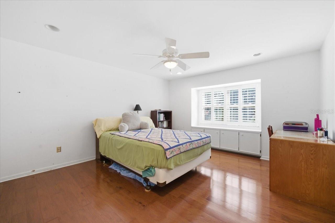 13305 GOLF CREST CIR