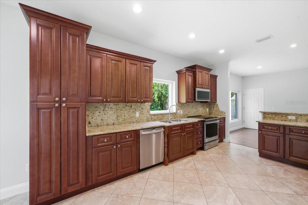 4401 KETTLE CREEK CT