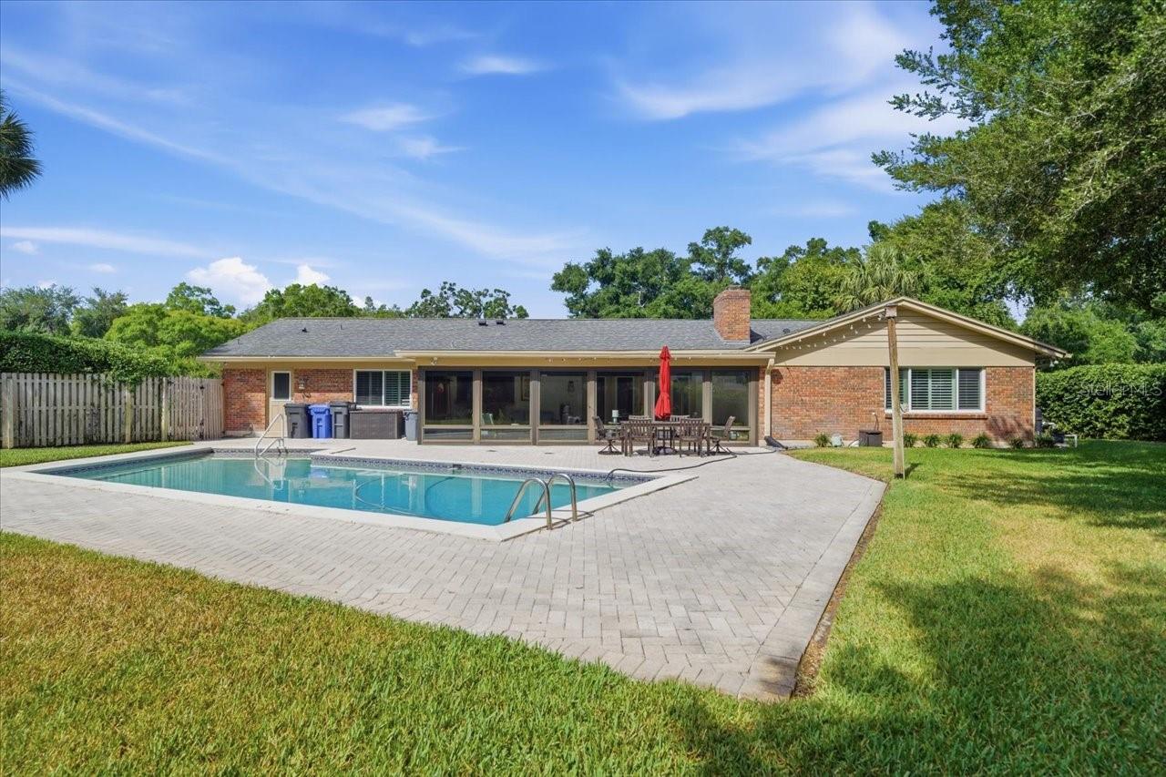 4014 CARROLLWOOD VILLAGE DR