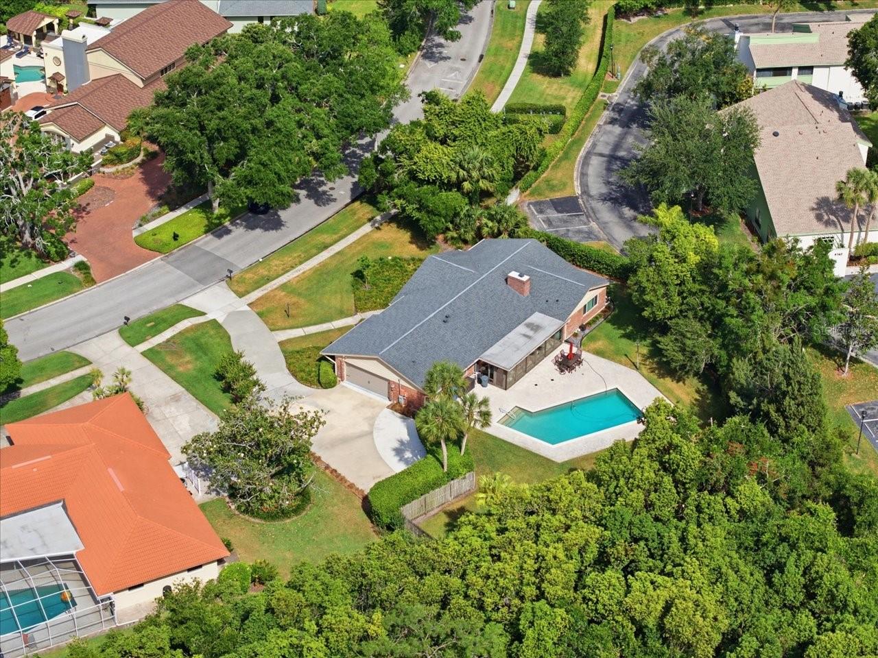 4014 CARROLLWOOD VILLAGE DR