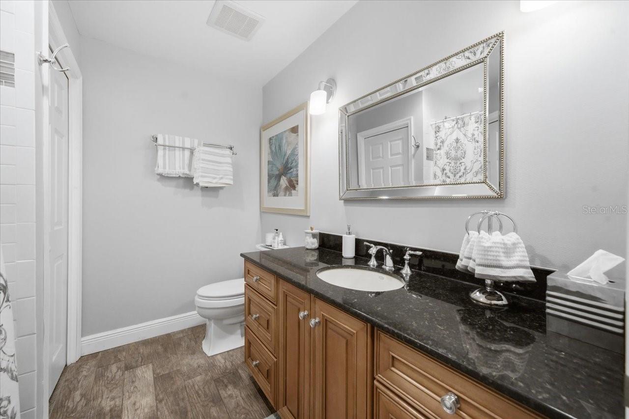 4014 CARROLLWOOD VILLAGE DR
