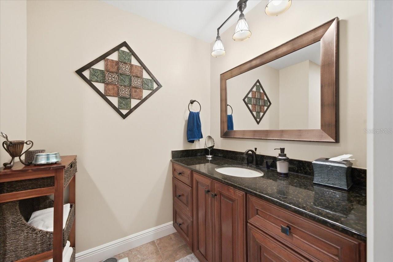 4014 CARROLLWOOD VILLAGE DR