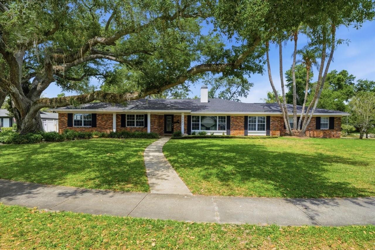 3042 SAMARA DR