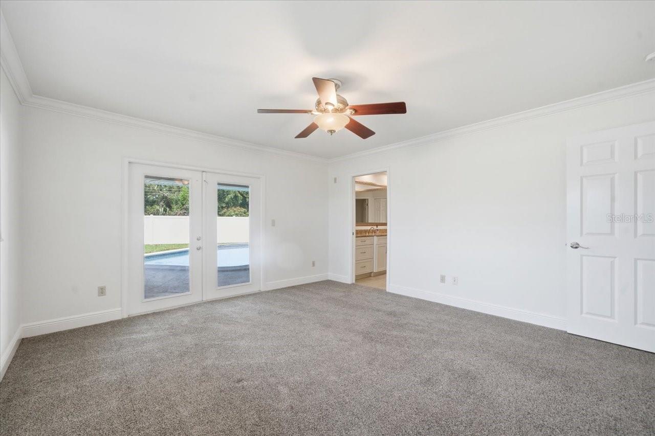 3042 SAMARA DR