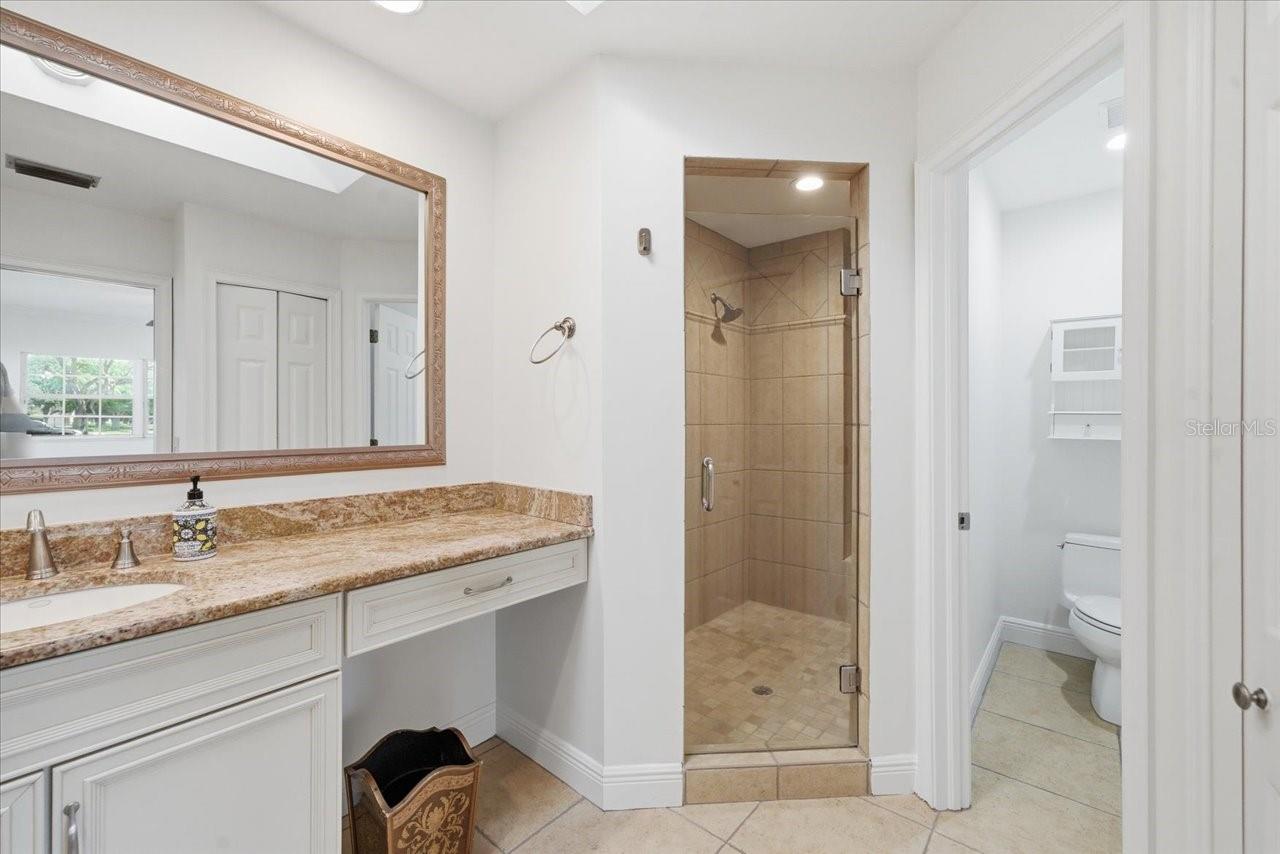 3042 SAMARA DR