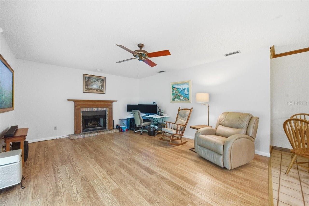 2804 PALAMORE DR