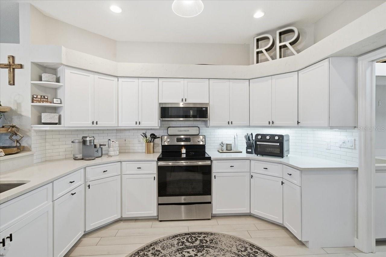 16109 BELLE MEADE BLVD
