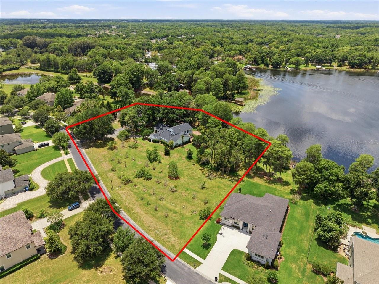 15612 HOWELL PARK LN