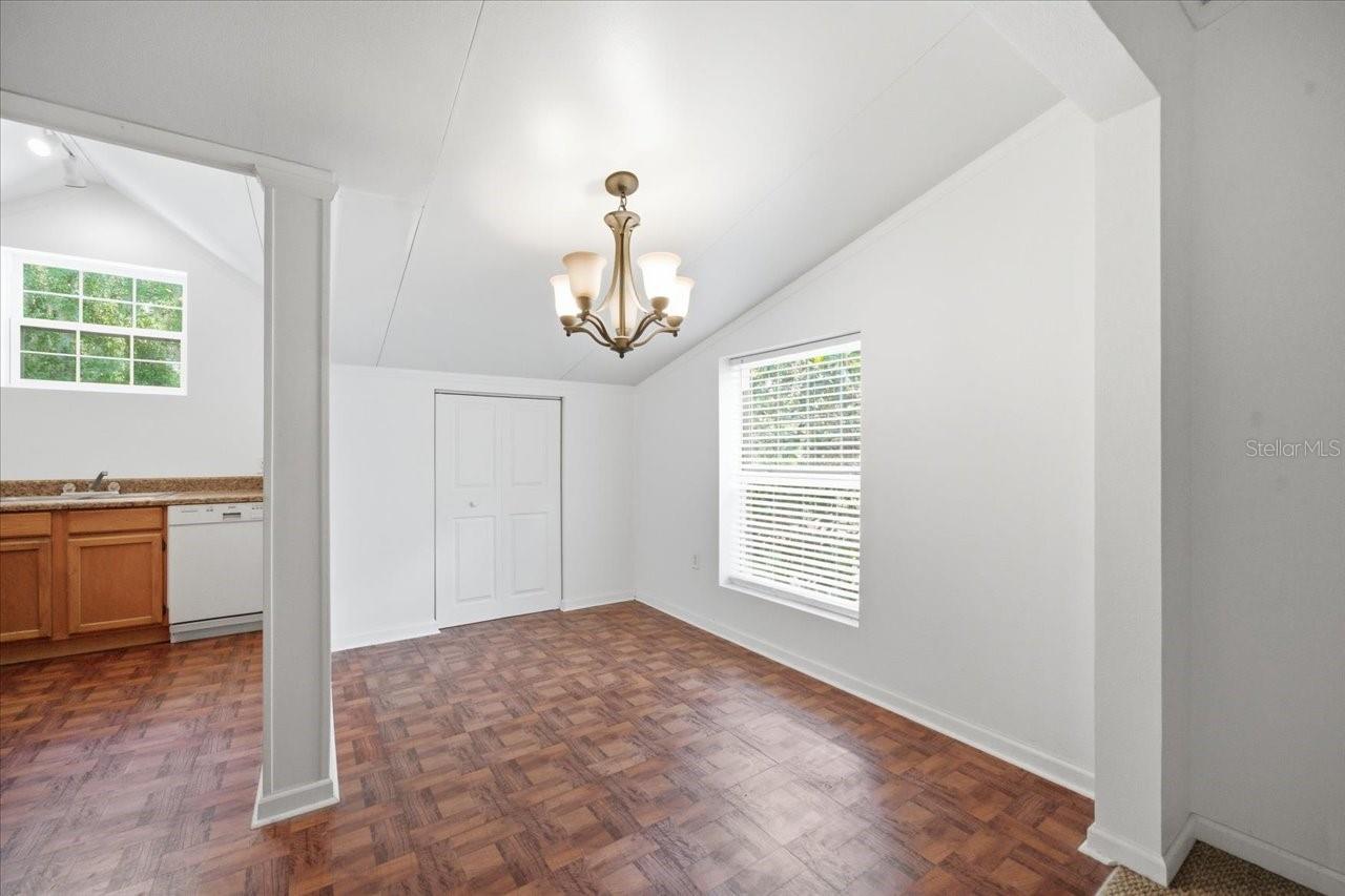 15612 HOWELL PARK LN