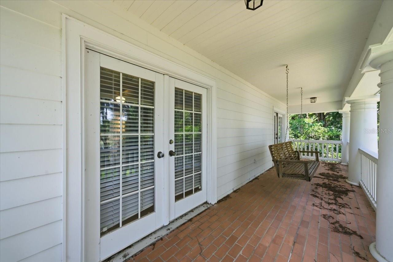 15612 HOWELL PARK LN