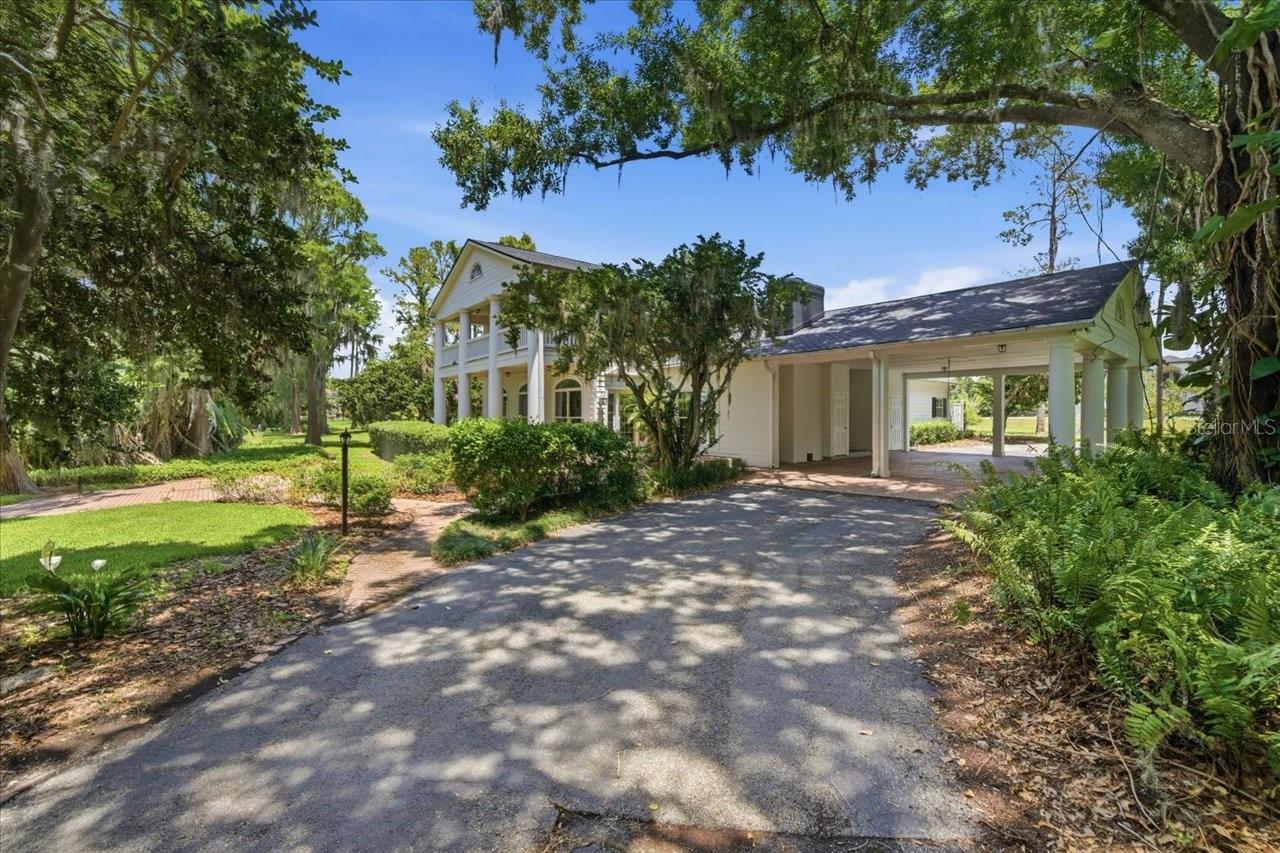 15612 HOWELL PARK LN