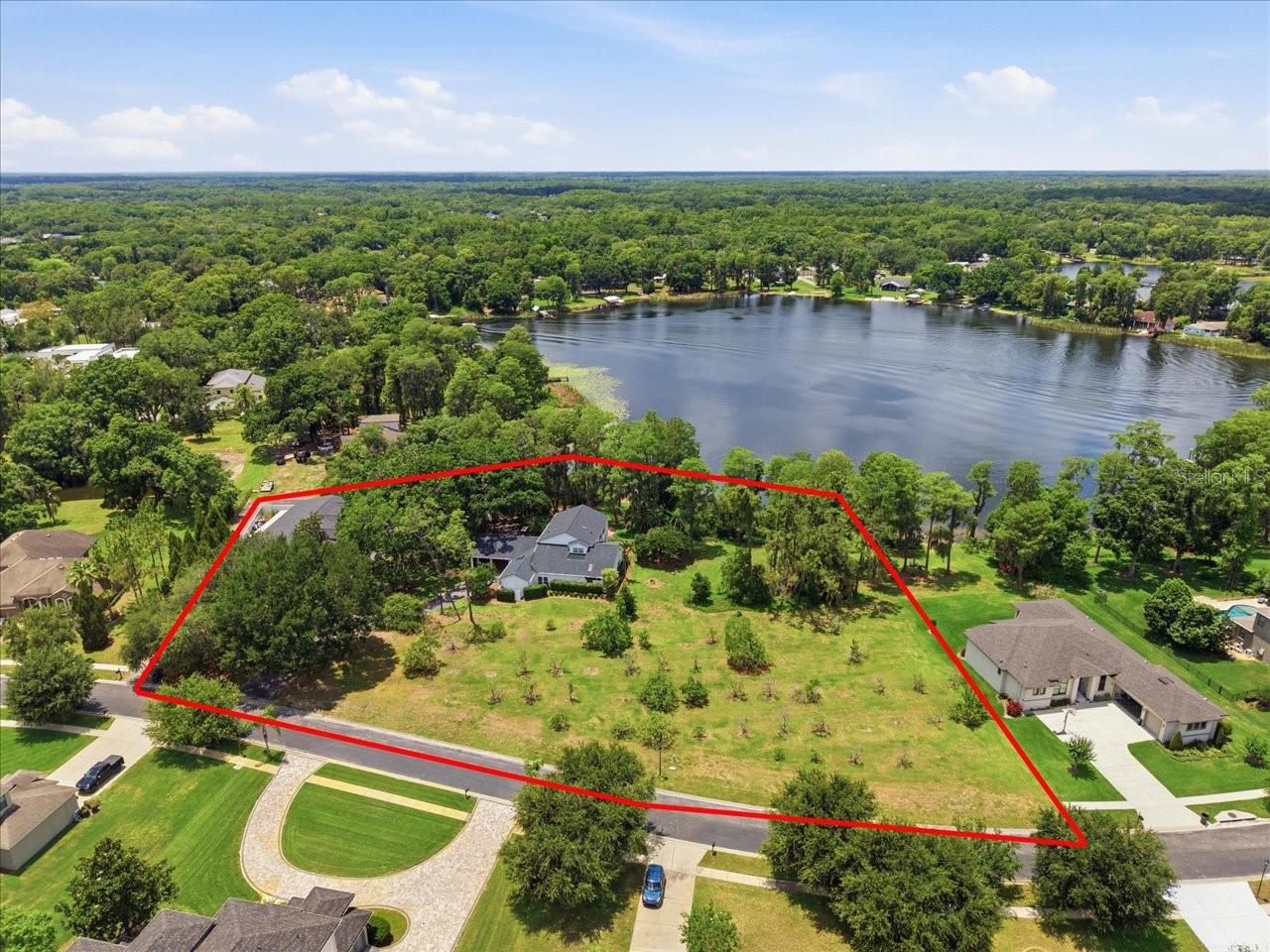 15612 HOWELL PARK LN