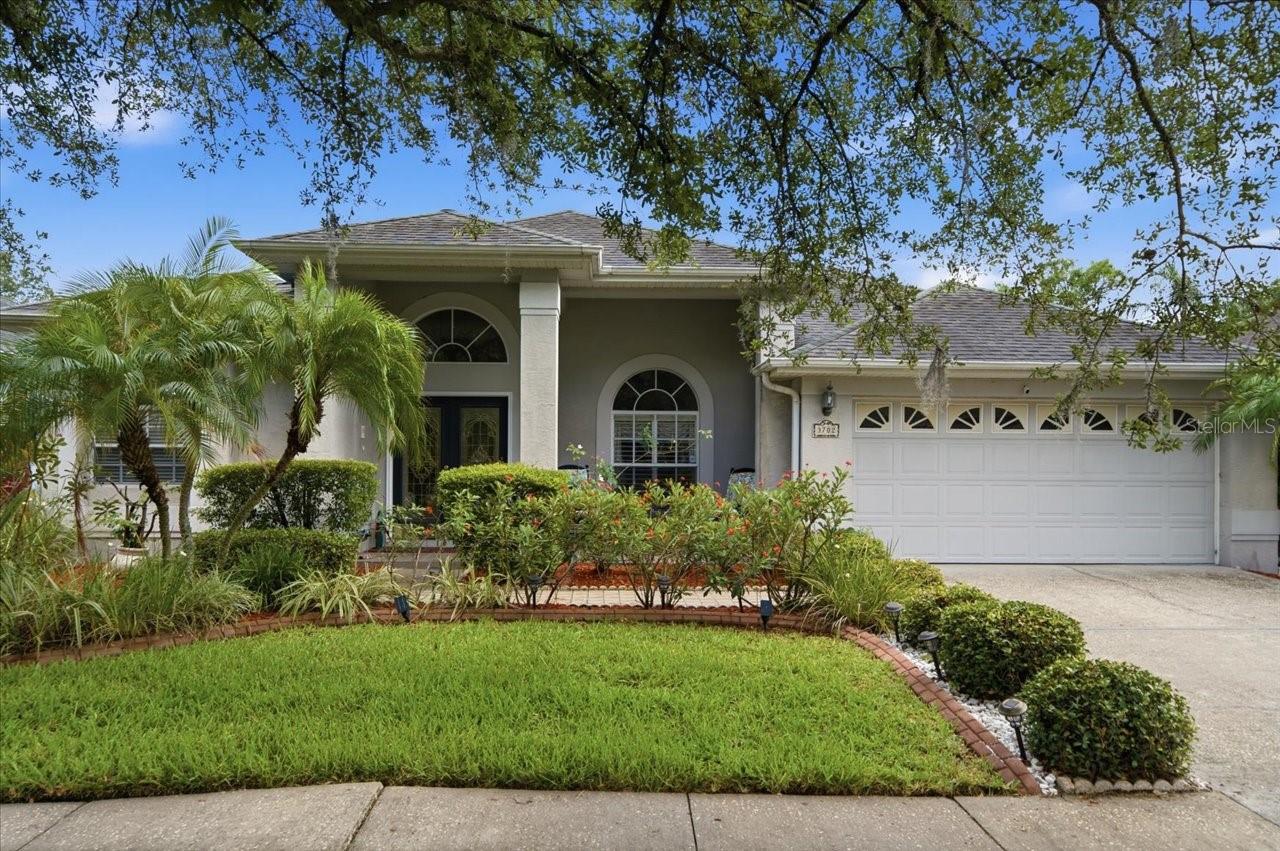 3702 CYPRESS MEADOWS RD