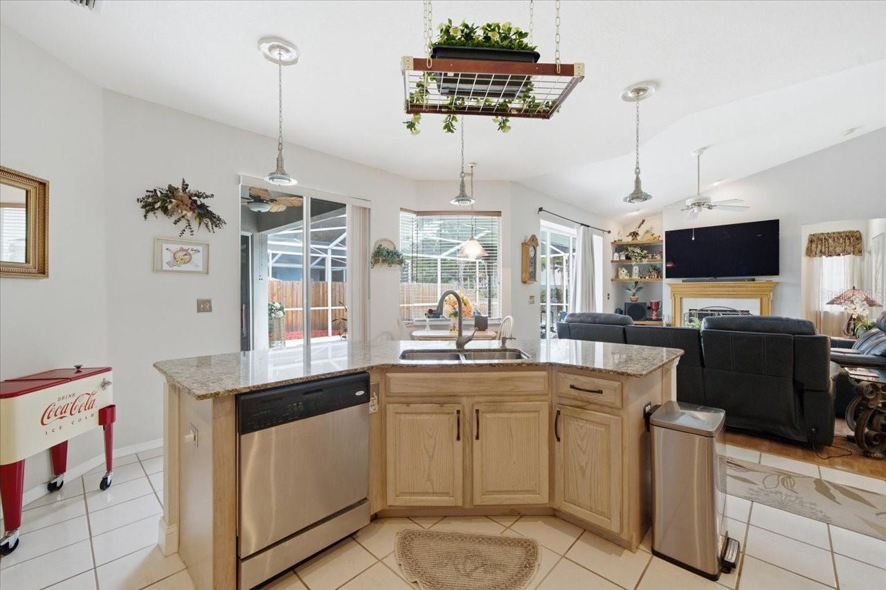 3702 CYPRESS MEADOWS RD