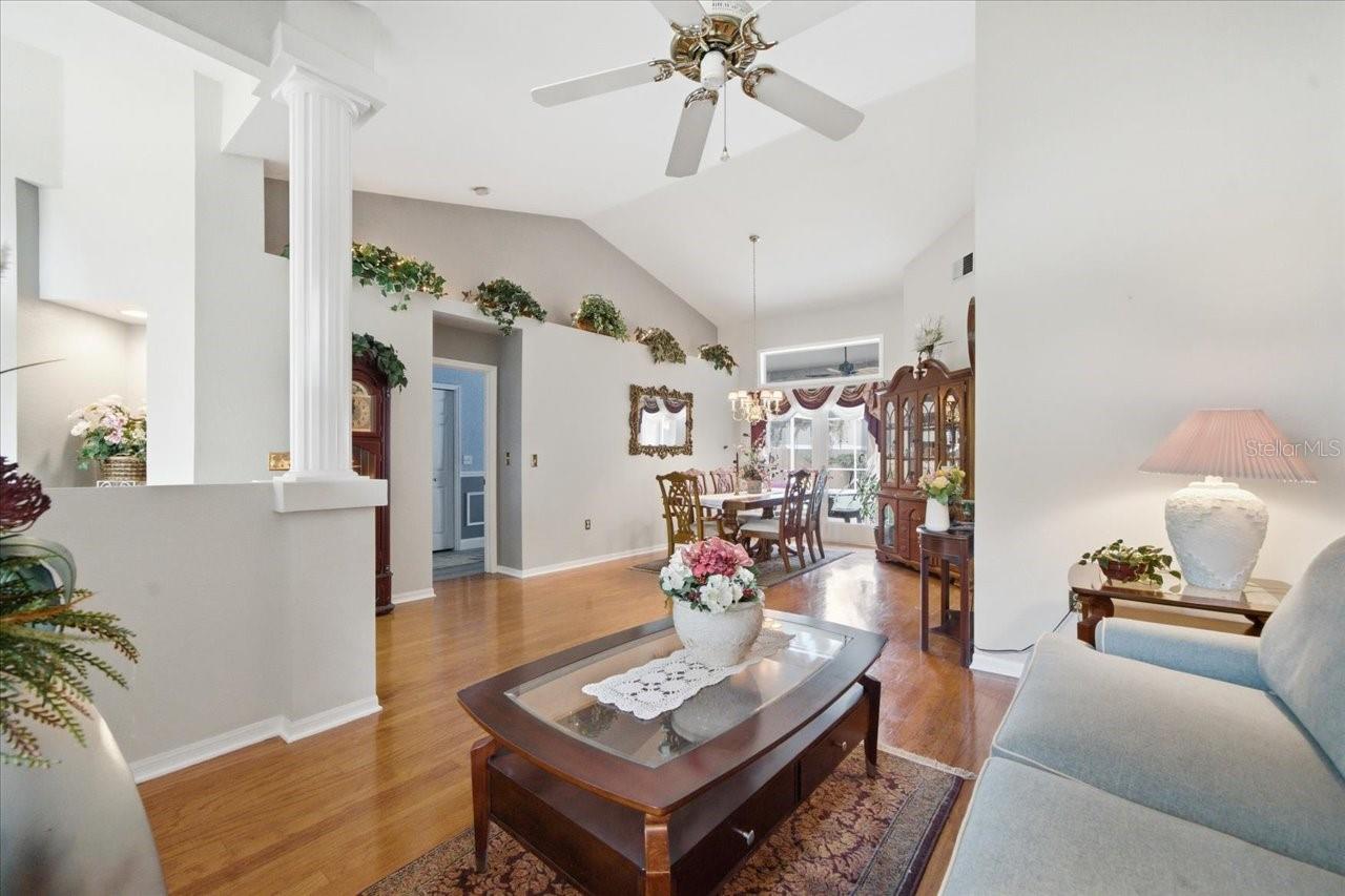 3702 CYPRESS MEADOWS RD