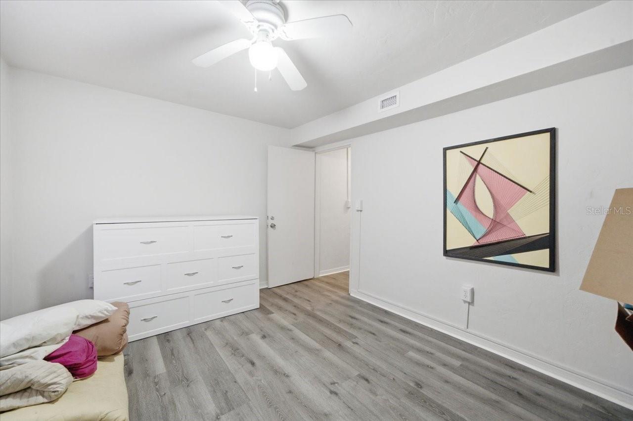12002 WATERSIDE CT