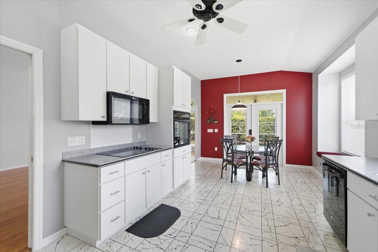 4628 CORSAGE DR