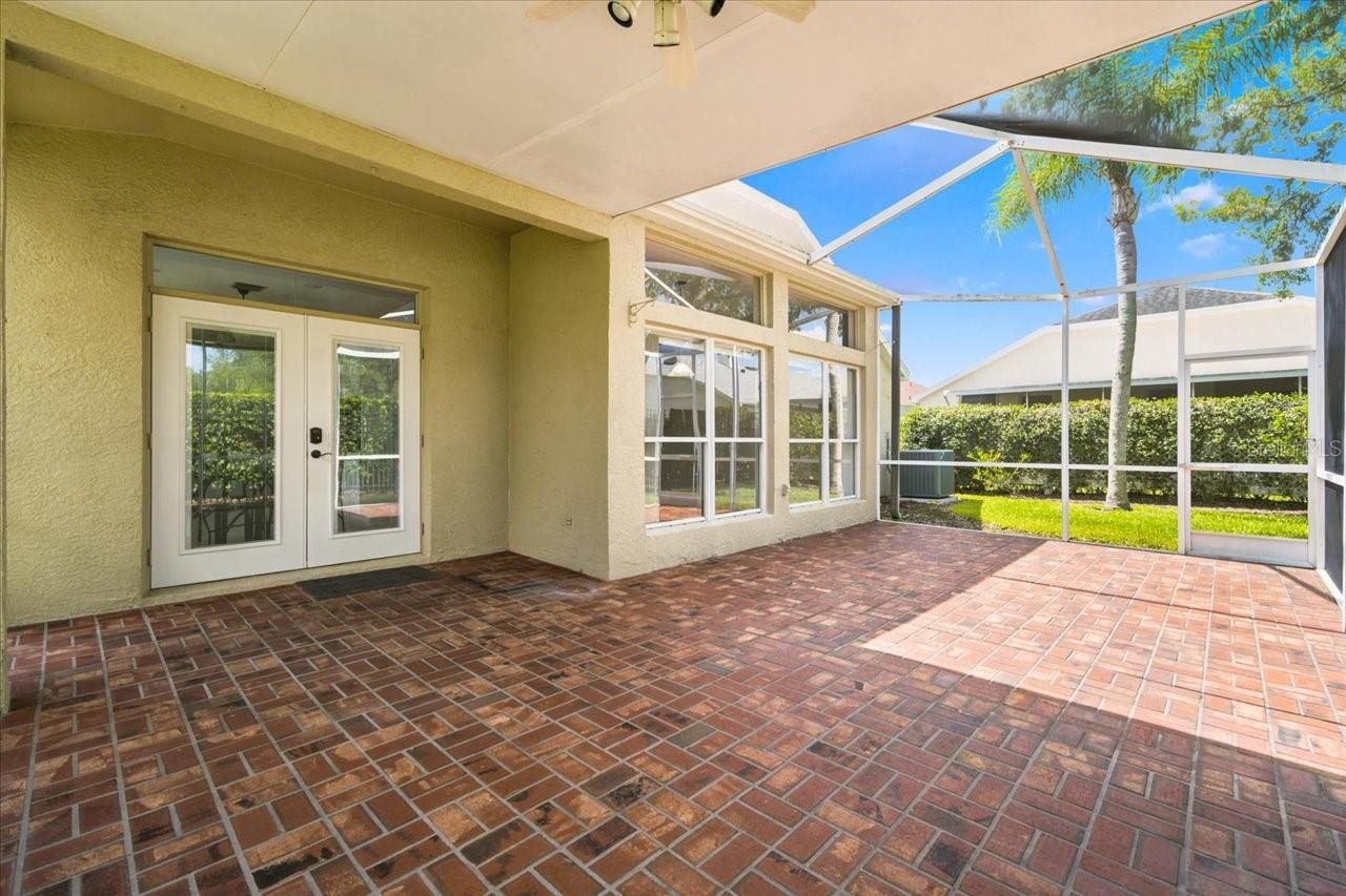 4628 CORSAGE DR