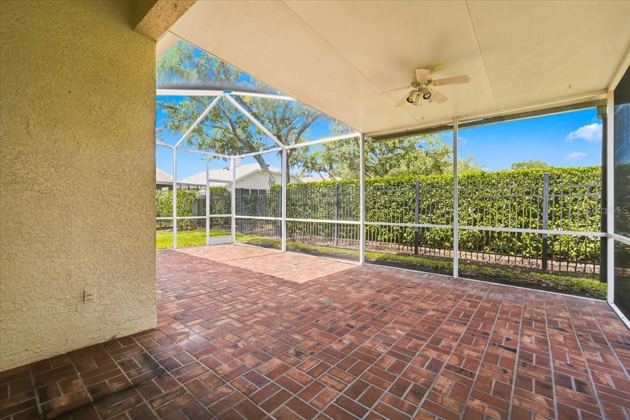 4628 CORSAGE DR